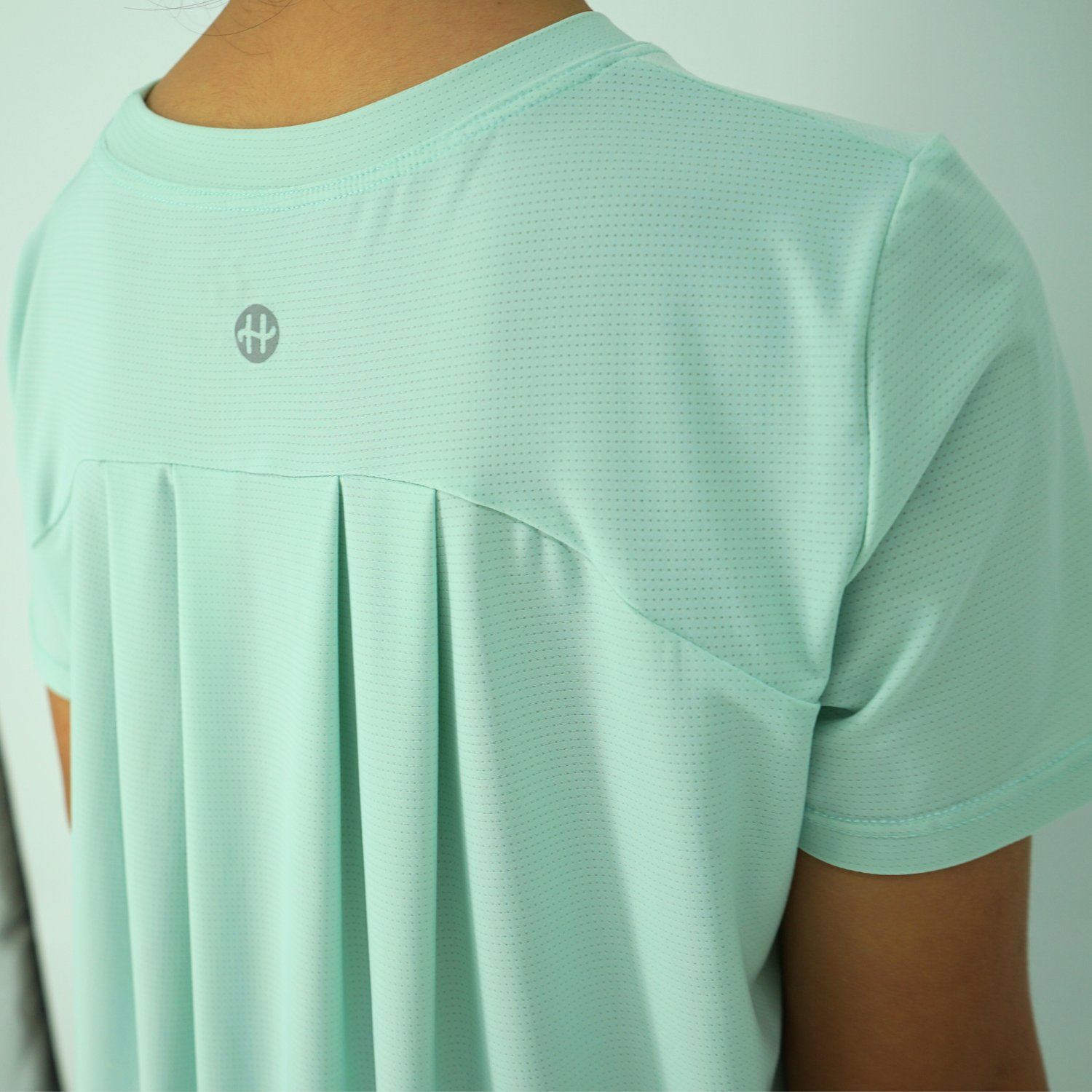 kids girls and boys short sleeve quick dry tee back focus