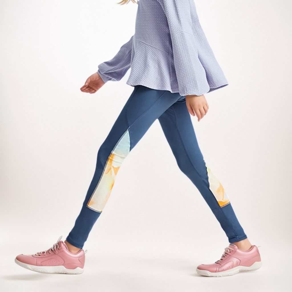 girls blue leggings with pockets model