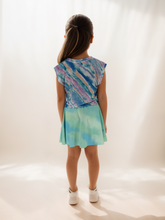 girls sleeveless top with skirt back