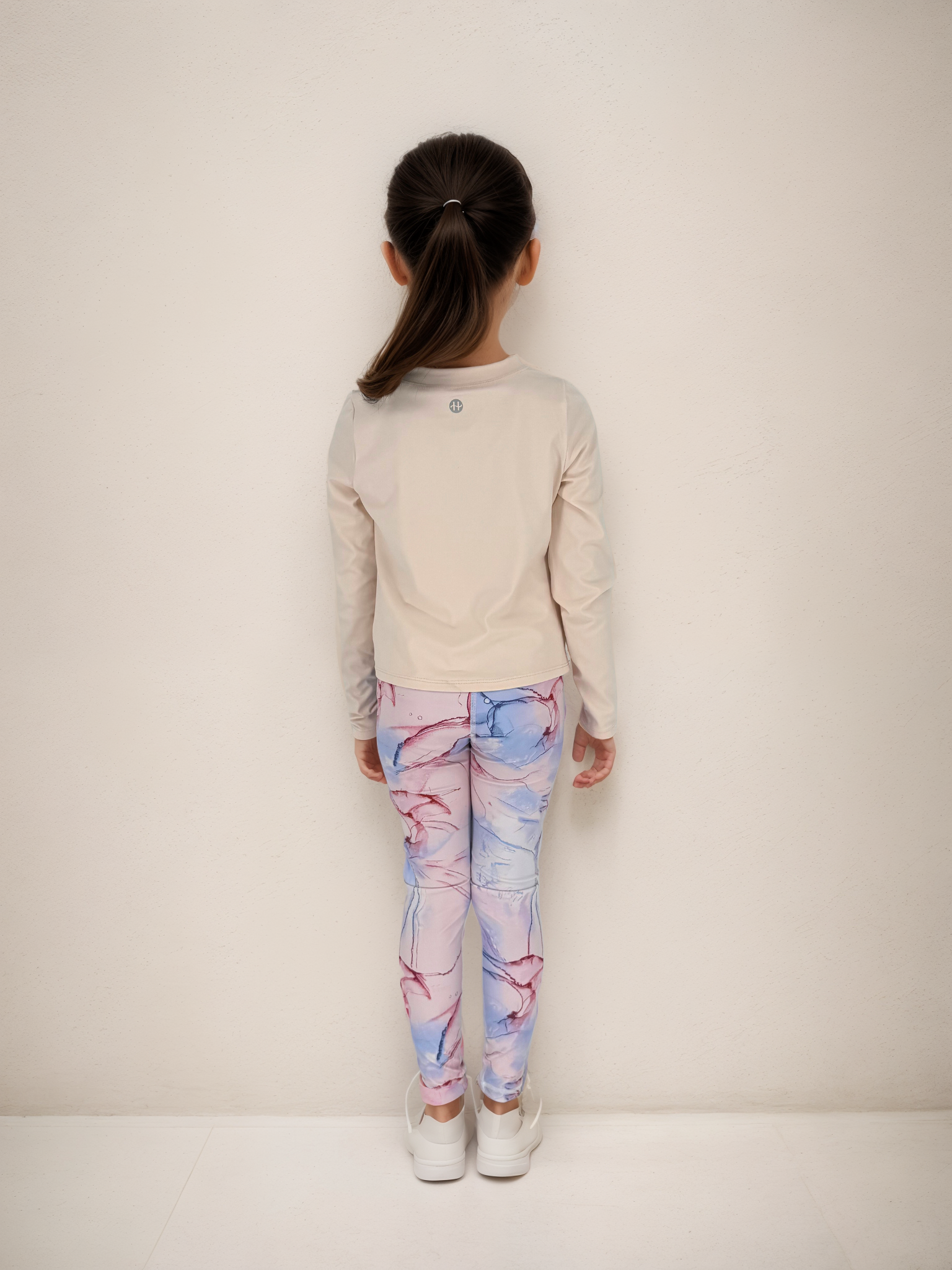 girls front knot long sleeve tee with leggings outfit back